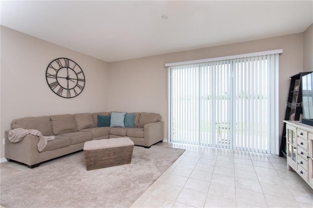 7083 Woodchase Glen Drive - Photo 6