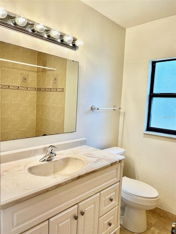 718 Buckminster Circle - Photo 13