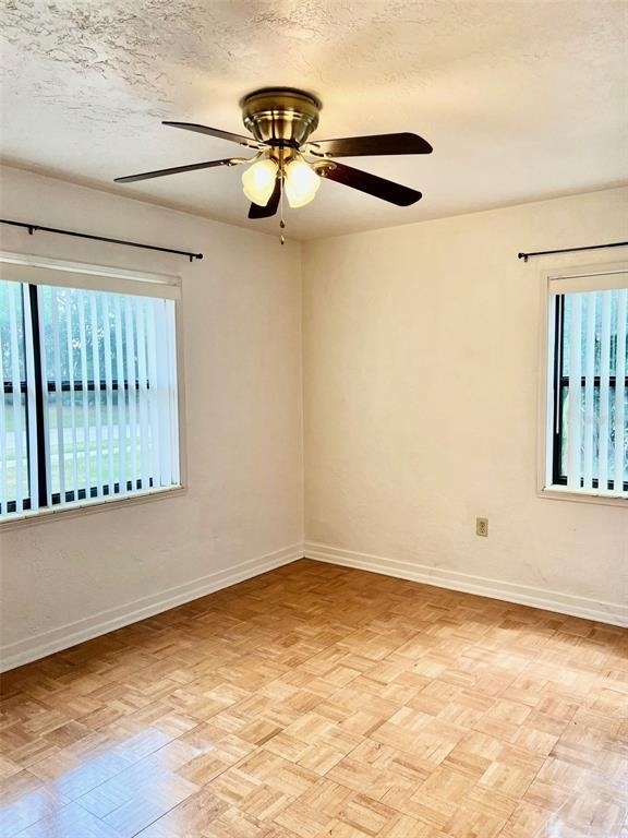718 Buckminster Circle - Photo 11