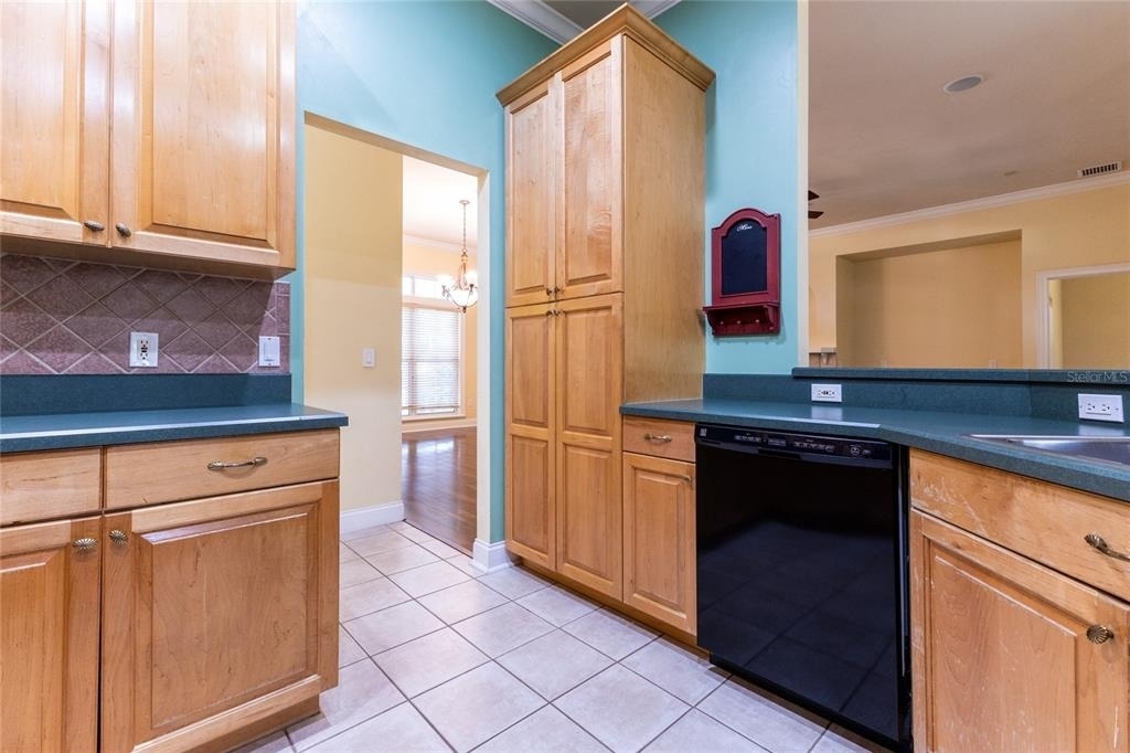 2429 Nw 93rd Street - Photo 14