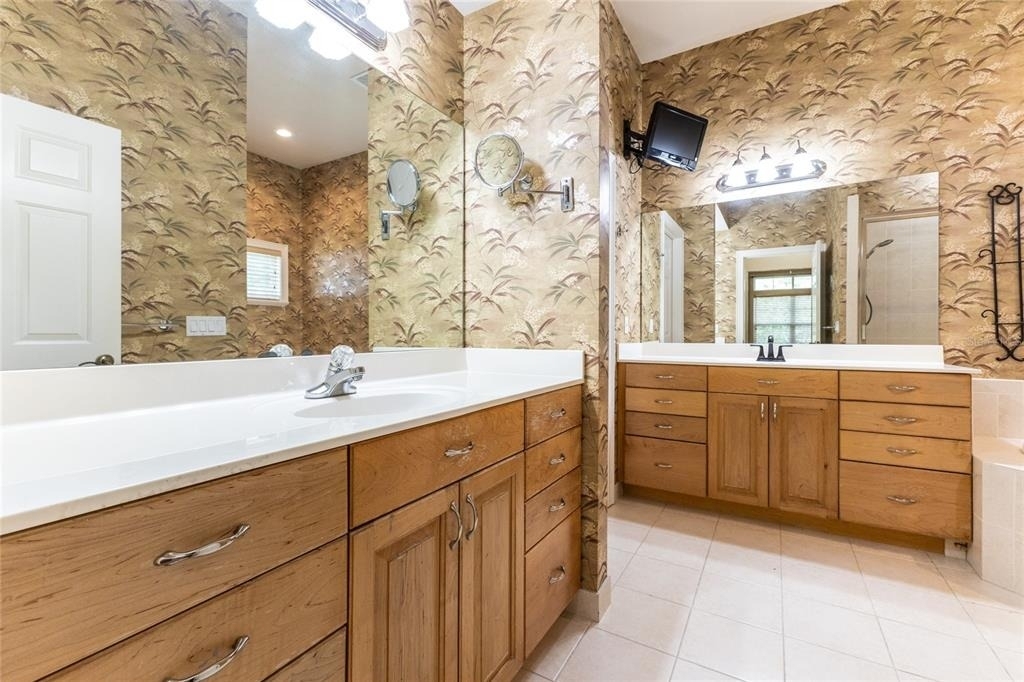 2429 Nw 93rd Street - Photo 26