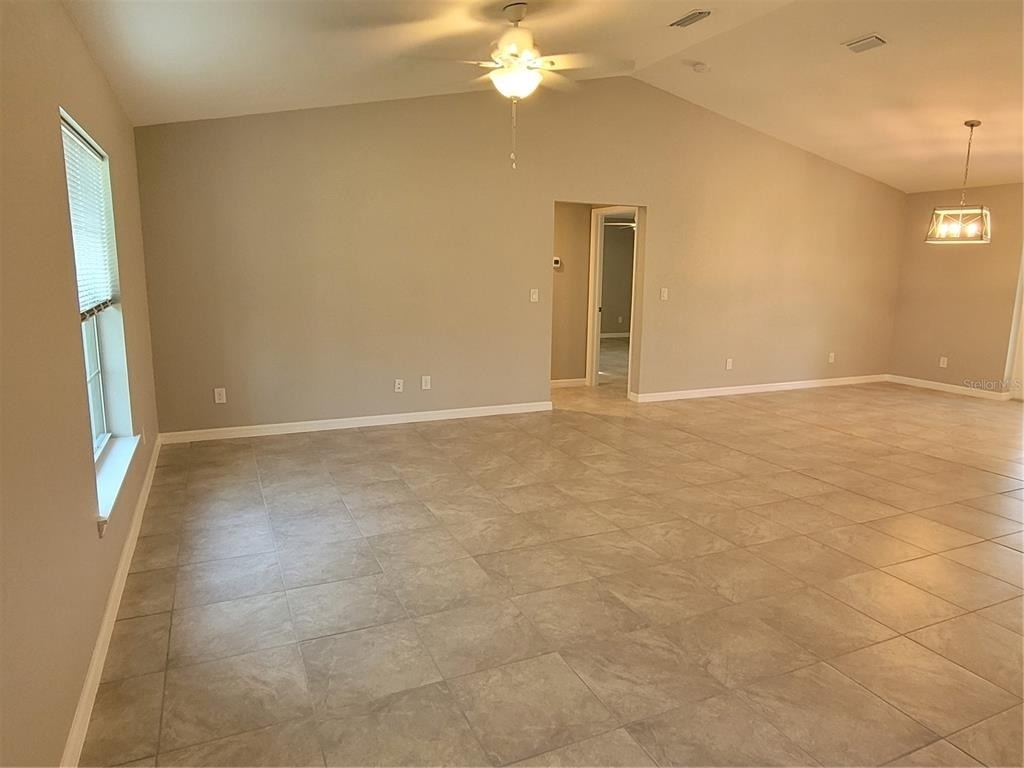 13481 Drysdale Avenue - Photo 5
