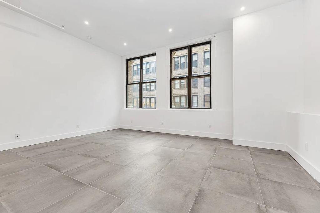 81 Willoughby Street - Photo 5