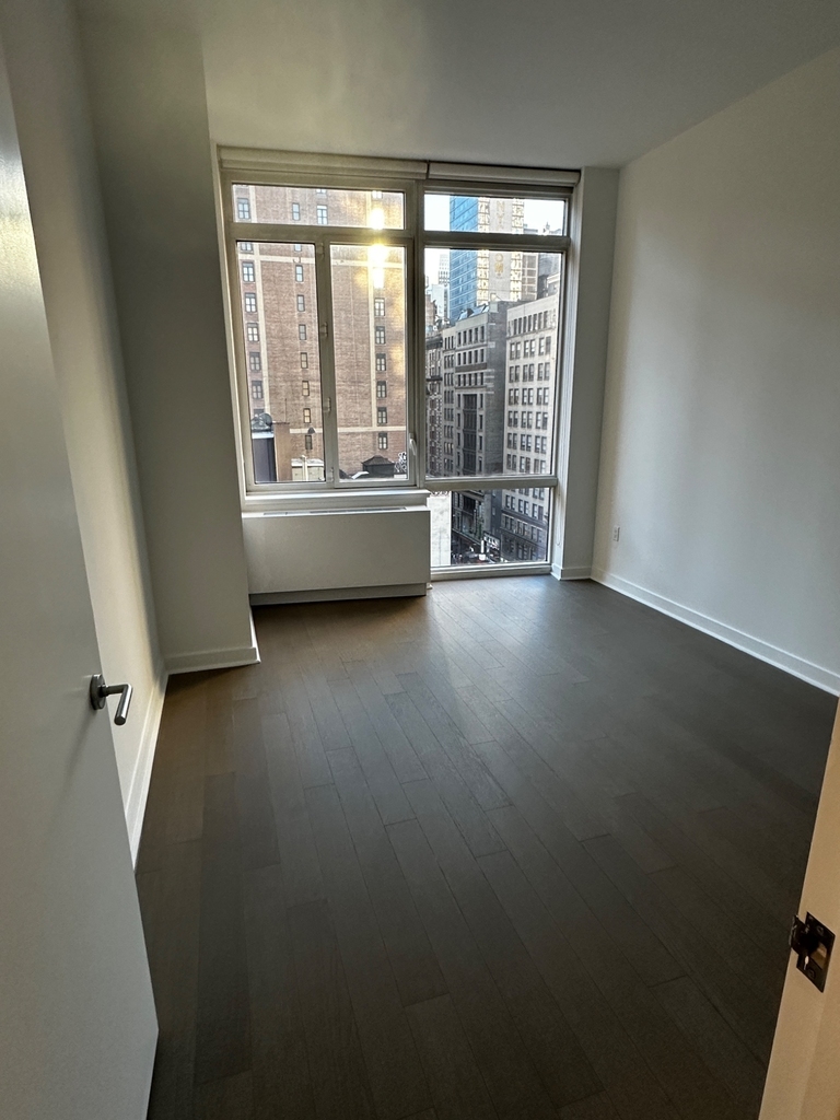 5th Avenue - Photo 14