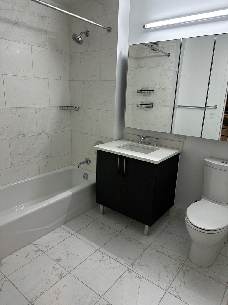 5th Avenue - Photo 4