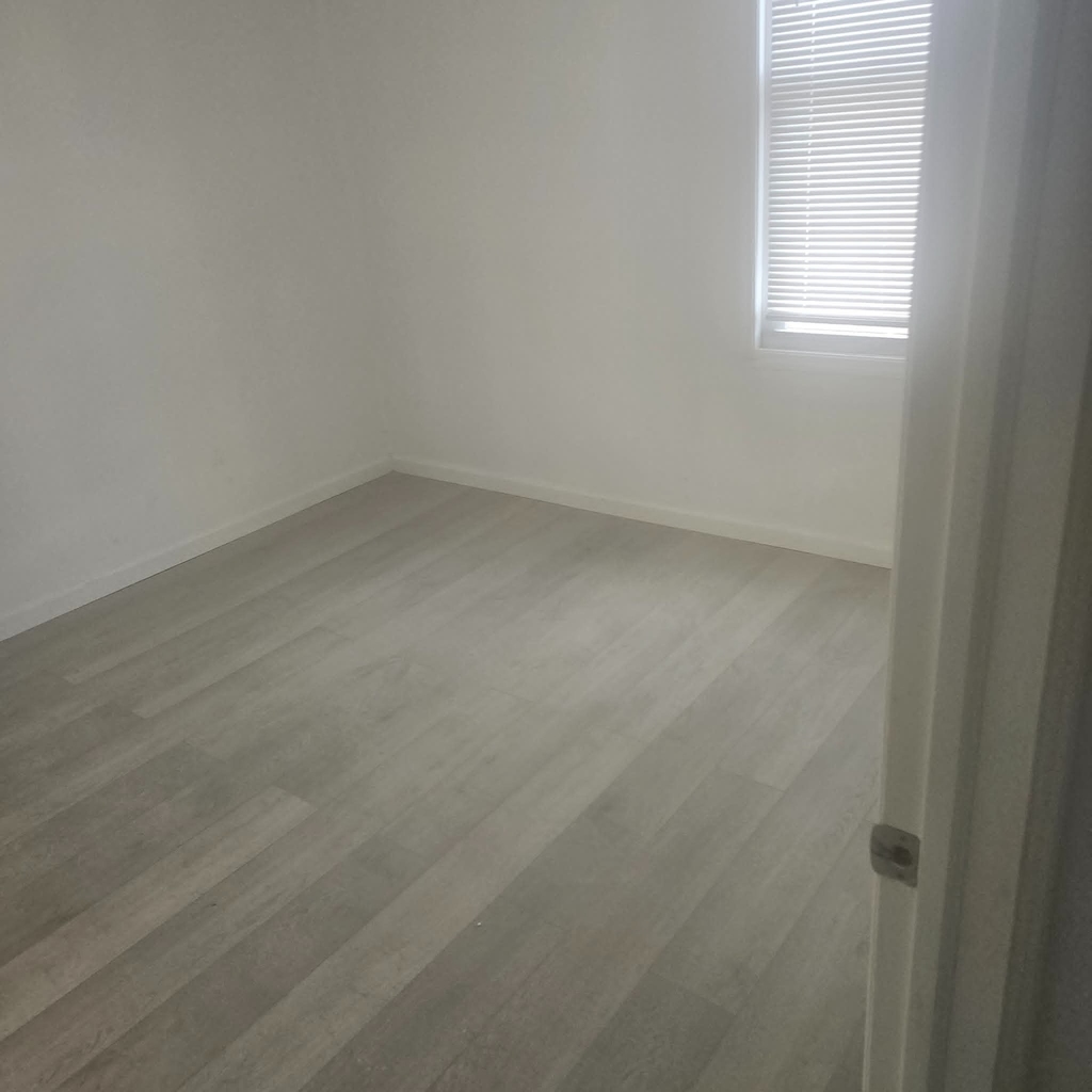90-18 Park Lane South - Photo 5