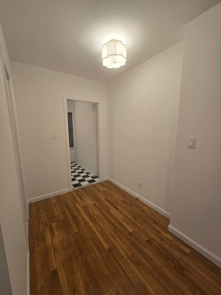 334 East 73rd Street - Photo 4