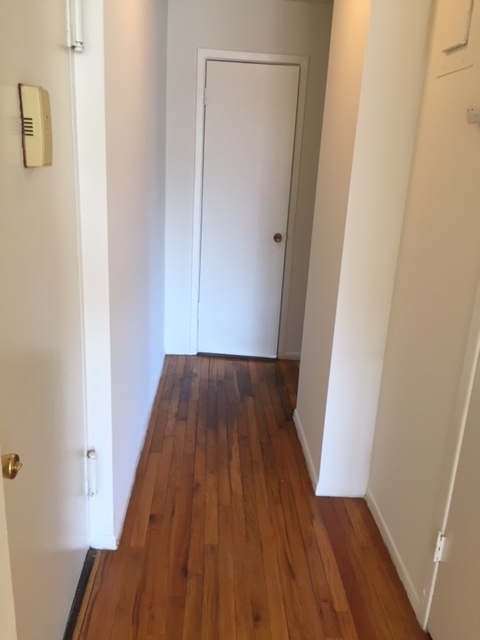 89-07 133rd Ave - Photo 4