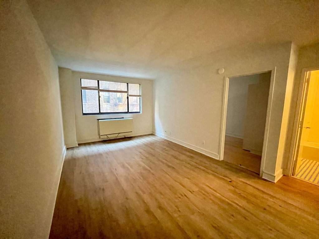 West 96th Street - Photo 0