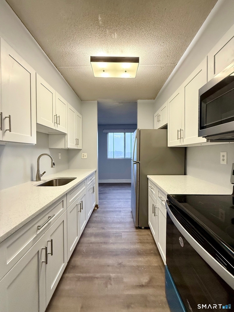 120 Huntington Turnpike - Photo 3