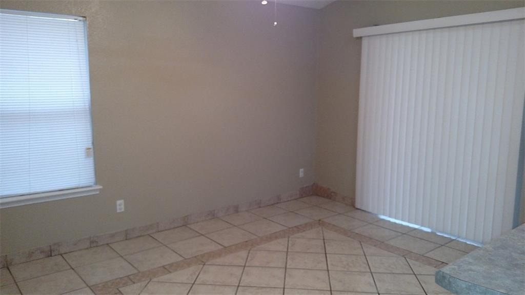 11832 Balladeer Avenue - Photo 5