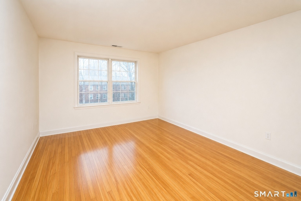 129 Park Street - Photo 6