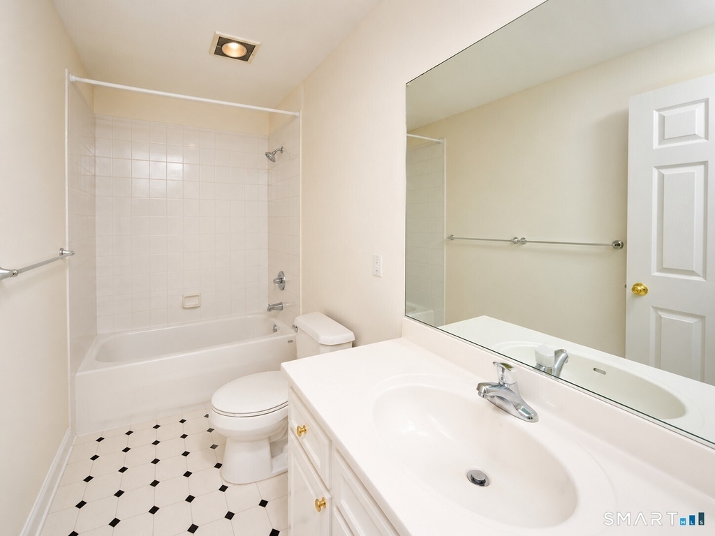 129 Park Street - Photo 10