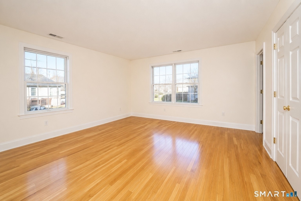 129 Park Street - Photo 8