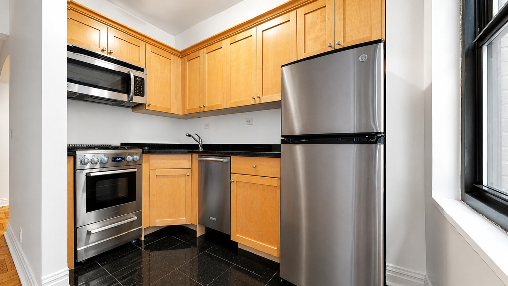 141 East 56th Street - Photo 2