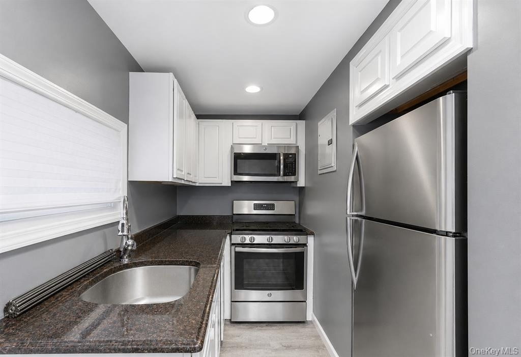53 Arizona Avenue - Photo 2