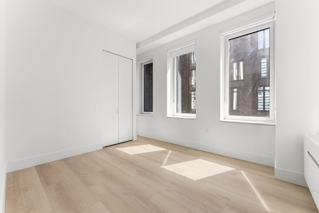 55 Broad Street - Photo 2