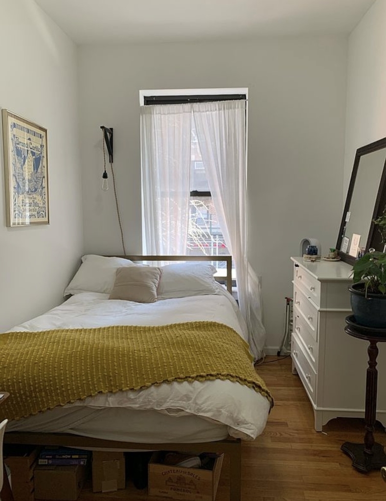 1402 Lexington Avenue - Photo 5