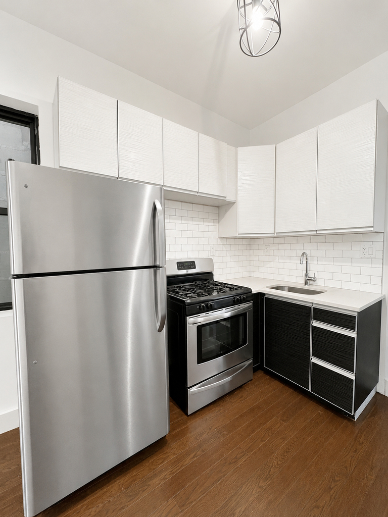 26 Wilson Avenue - Photo 1