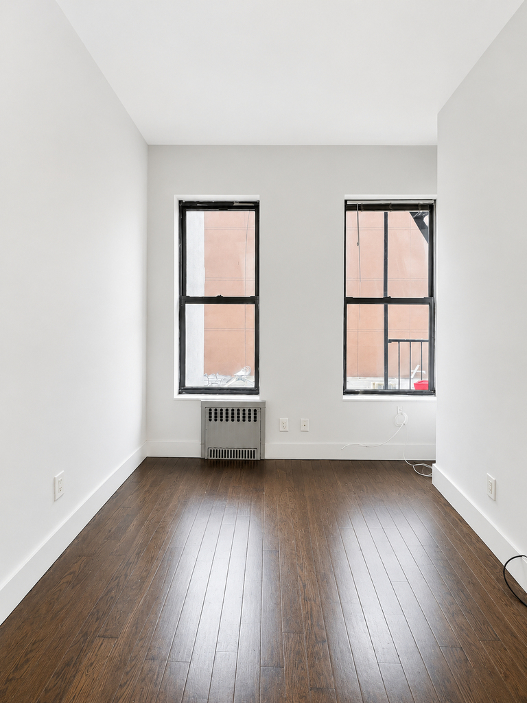26 Wilson Avenue - Photo 0