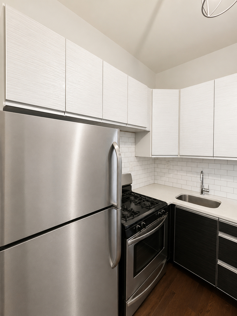 26 Wilson Avenue - Photo 2