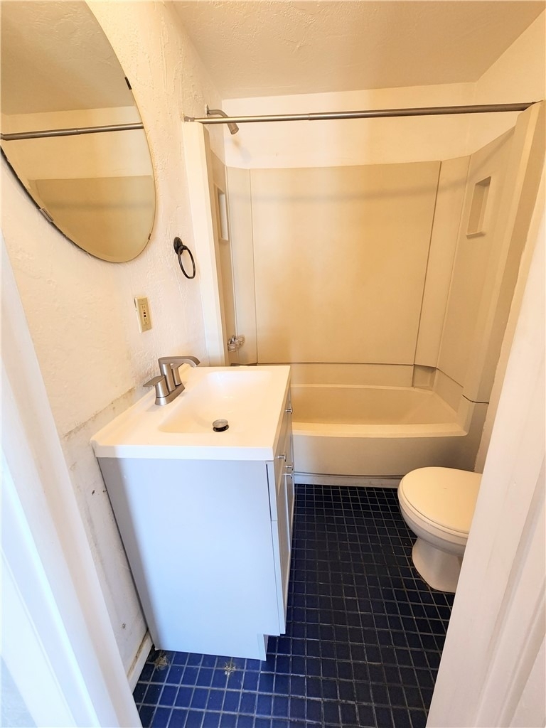 4901 Penn Ave - Photo 4