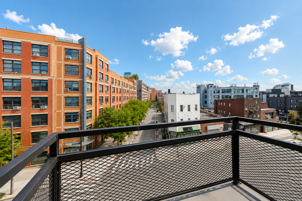 590 Bushwick Avenue - Photo 9