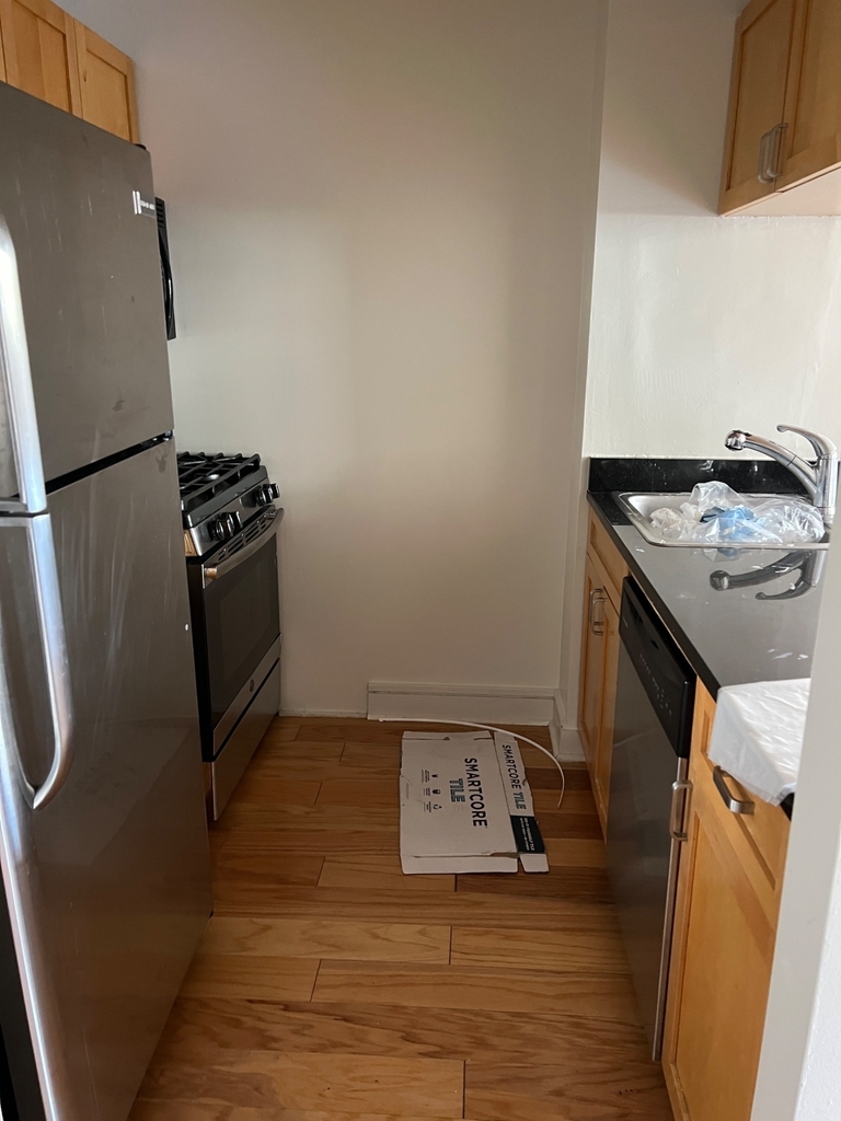 West 96th Street - Photo 2