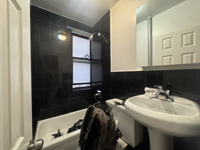 229 East 12th Street - Photo 5