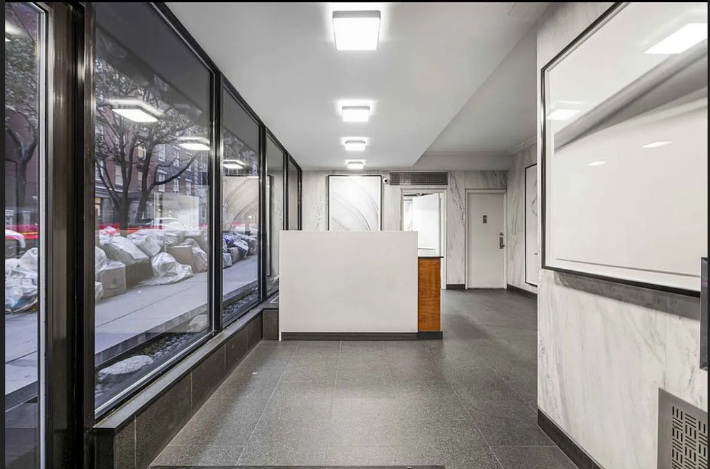 East 35th Street - Photo 3