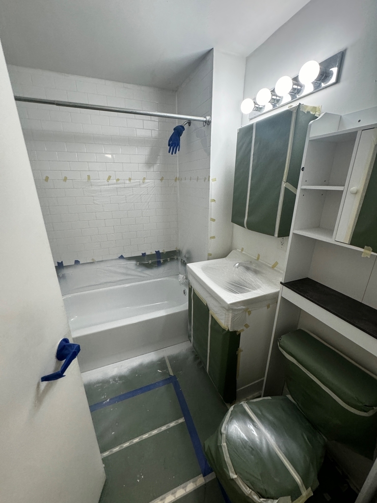 West 96th Street - Photo 18