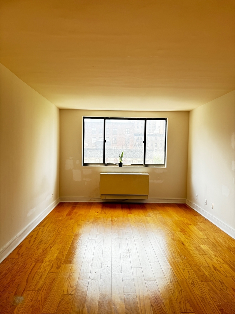 West 96th Street - Photo 1
