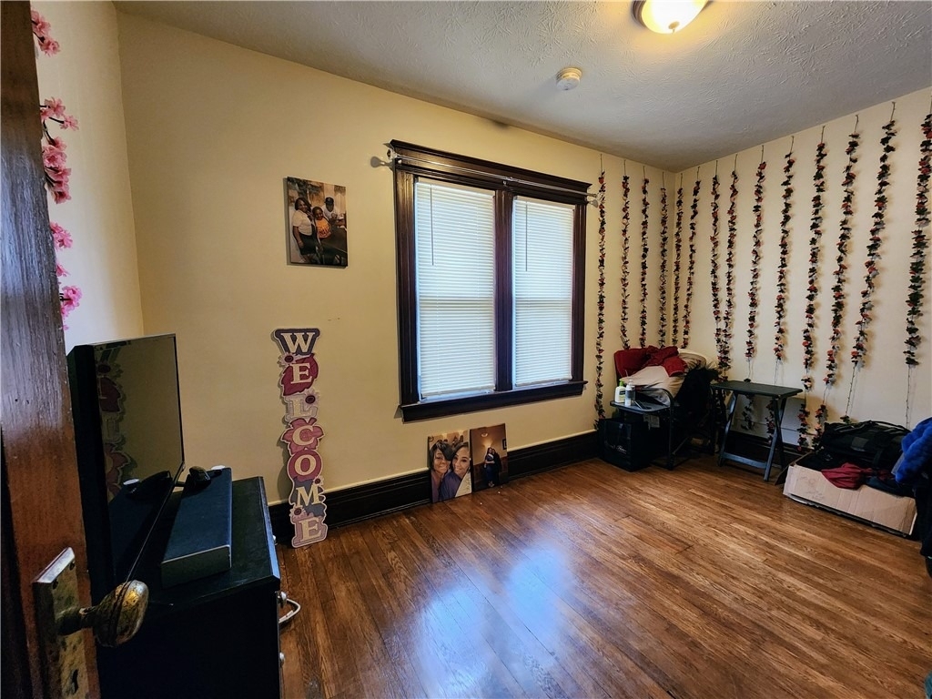 674 Parsells Avenue - Photo 16