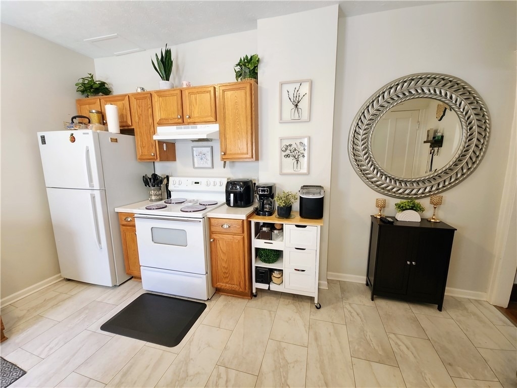 674 Parsells Avenue - Photo 8