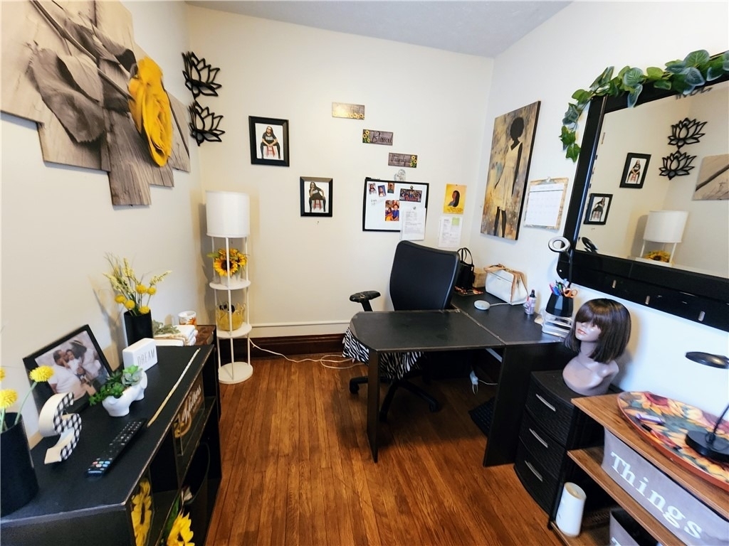 674 Parsells Avenue - Photo 14