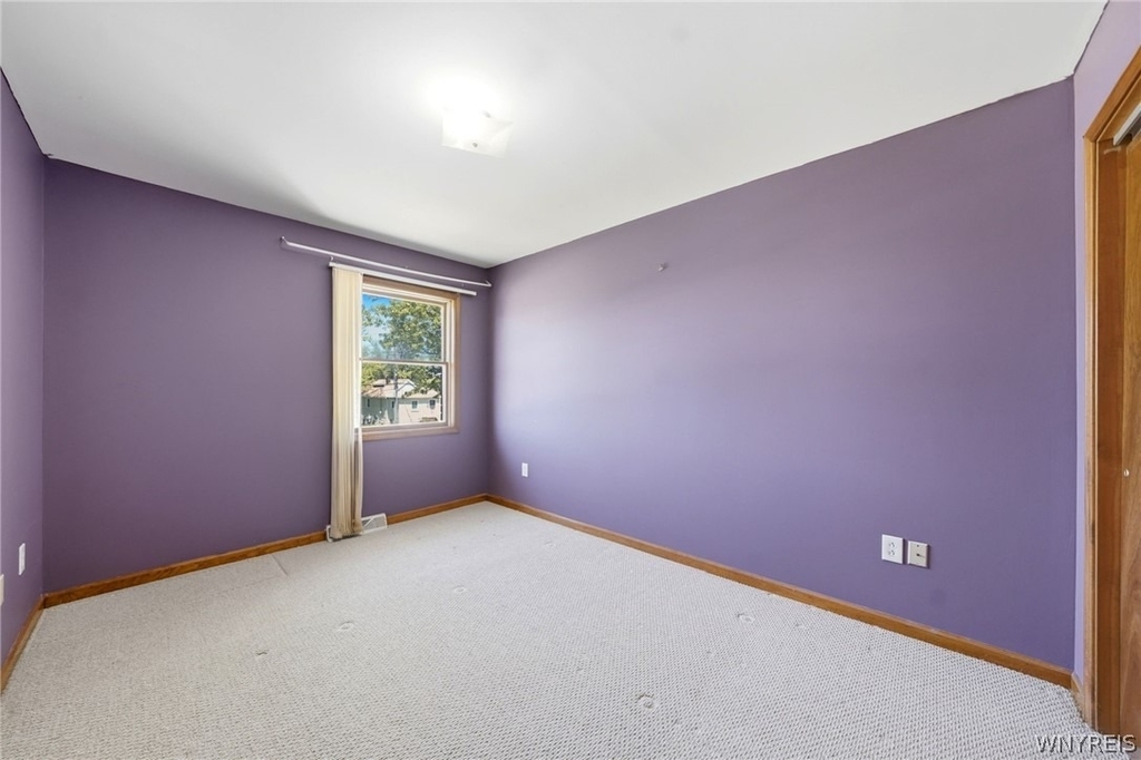 555 Lakeview Avenue - Photo 9