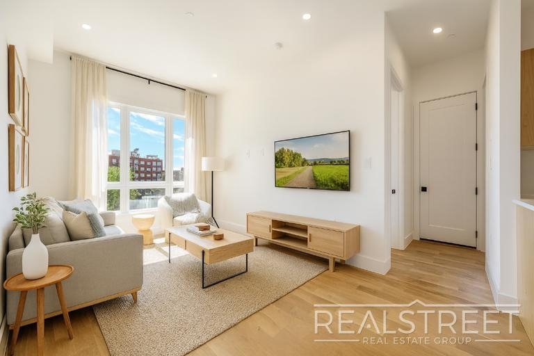 341 Herkimer Street - Photo 1