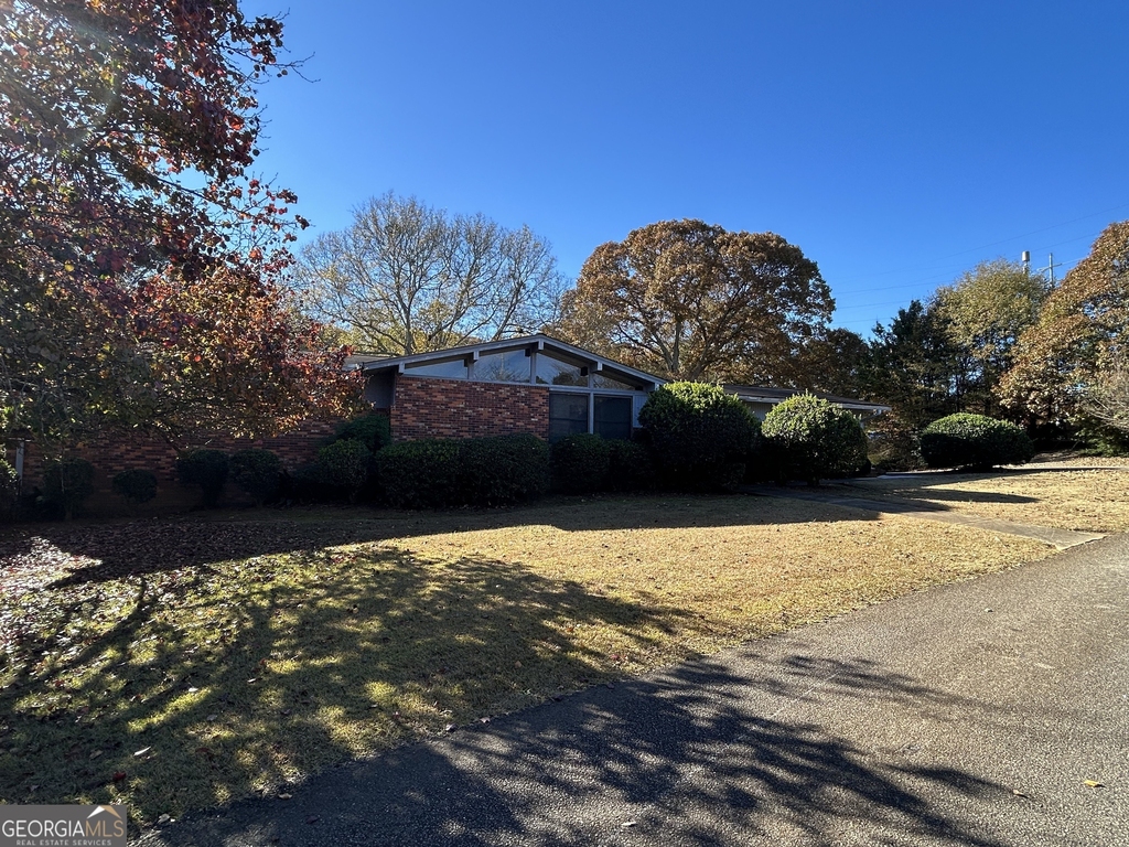 1595 Timothy Road - Photo 0