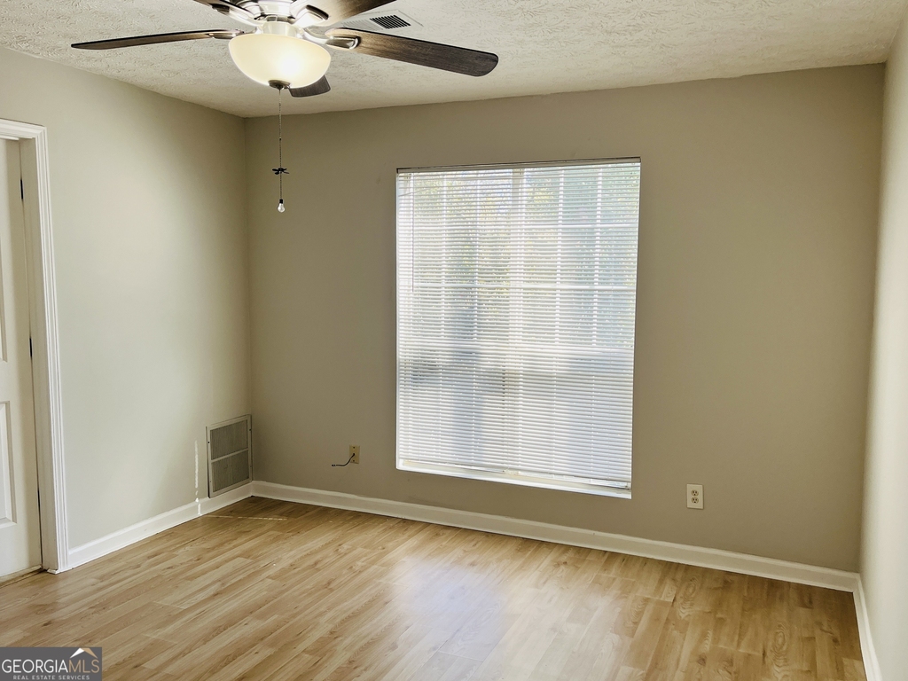 5612 Feldwood Road - Photo 19