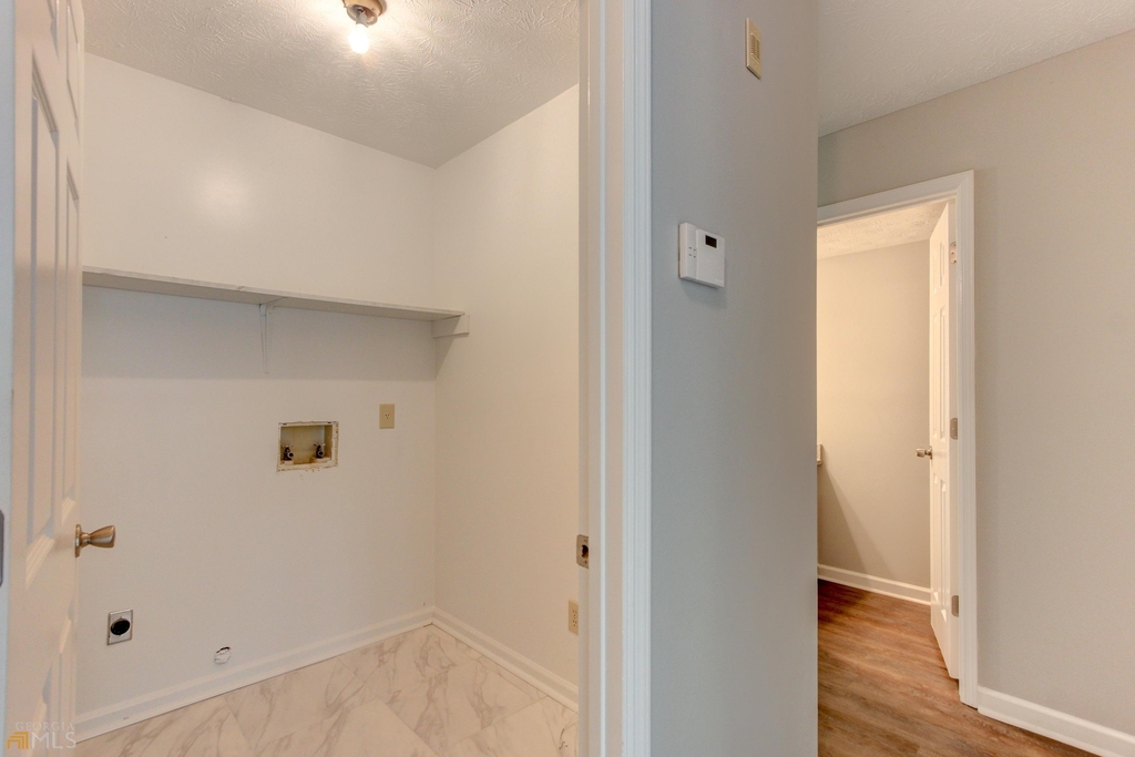 180 Fairfield Circle - Photo 6