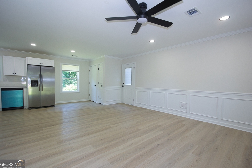 10154 Allen Drive - Photo 4