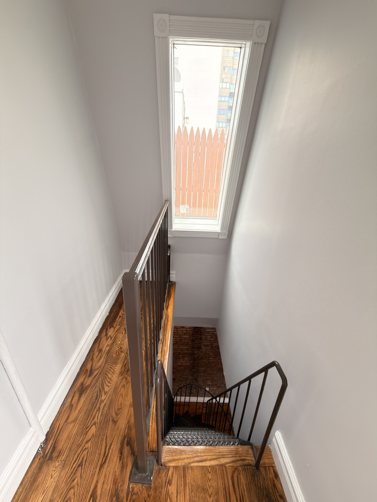 Copy of East 13th Street & 3rd ave - Photo 14