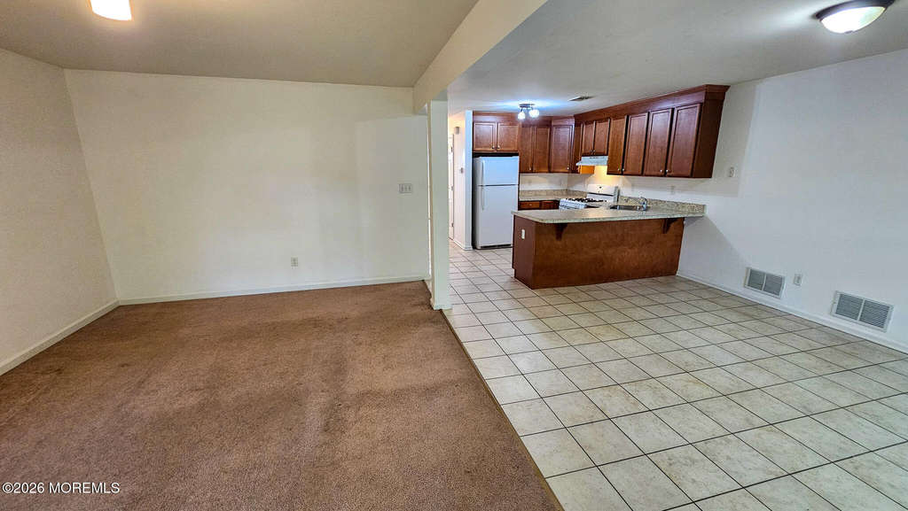 380 Radio Road - Photo 10