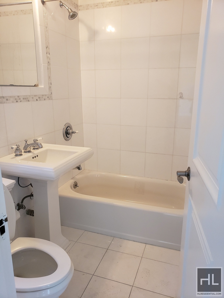 West 79 Street - Photo 7
