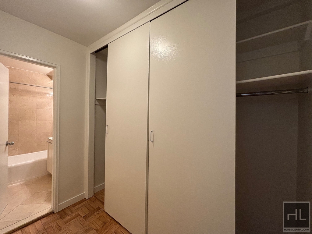 East 79th Street - Photo 5