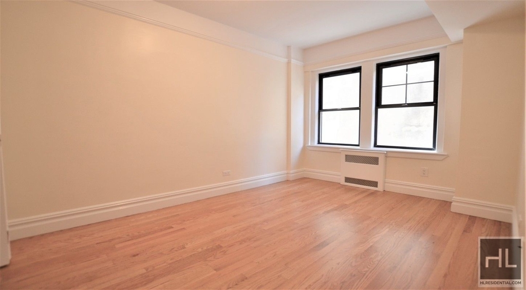 Christopher St - Photo 7