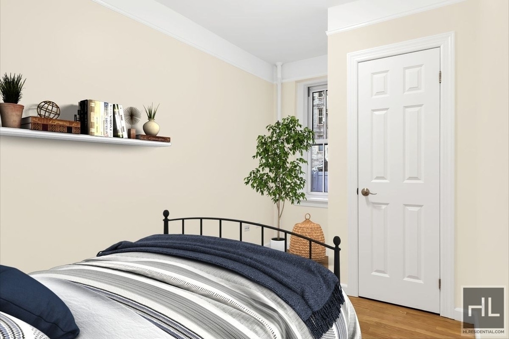 Jane St - Photo 2