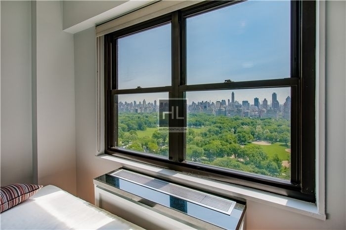 West 64th Street - Photo 4