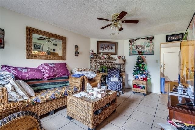 3071 Olympia Drive - Photo 4