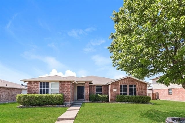 609 Rosemary Drive - Photo 0